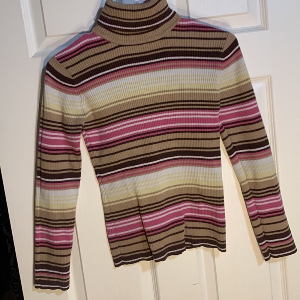 Basic Editions Size Small Turttle Neck